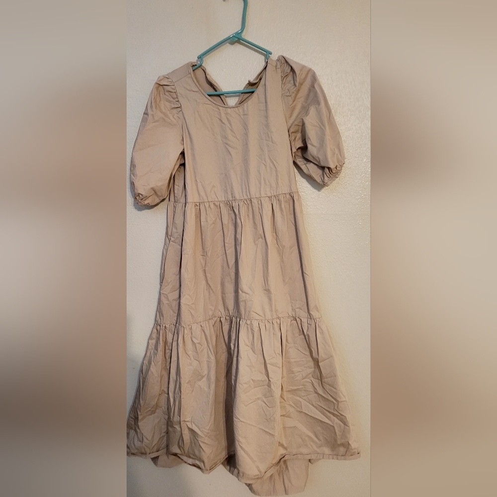 Zara Women’s Puff Sleeve Tiered Dress in Beige